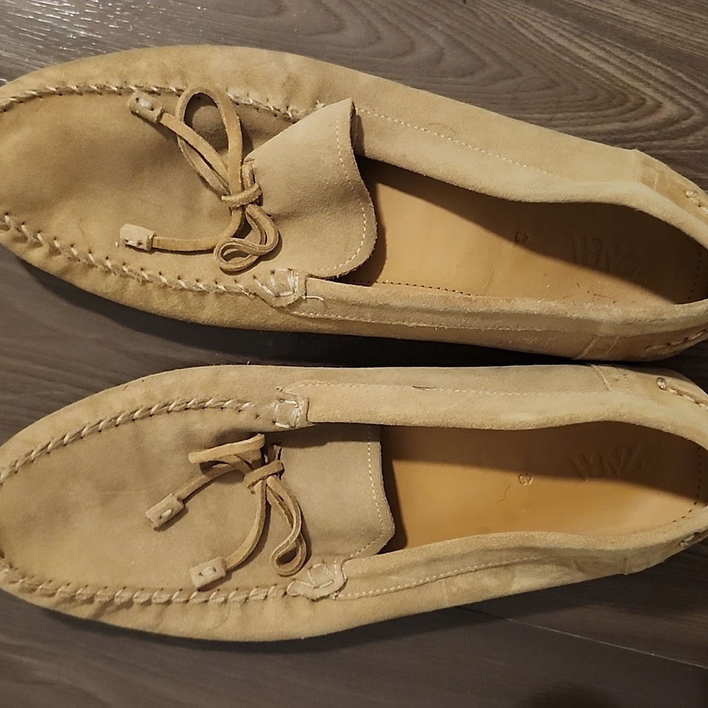 Zara Men's Beige Suede Loafers